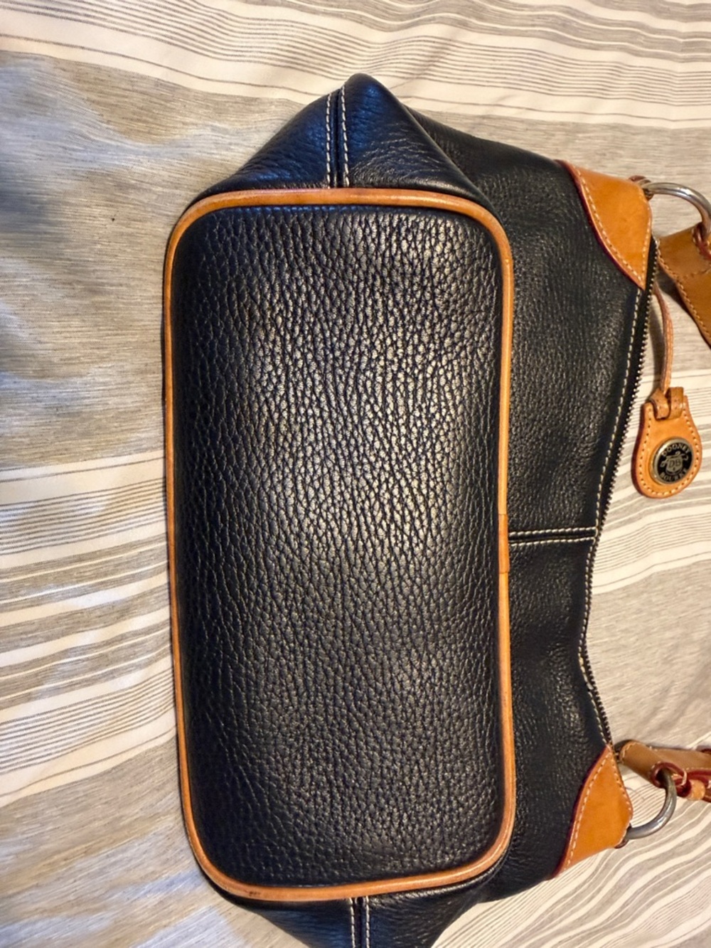Dooney & Bourke Black and tan leather purse - Picture 6 of 6